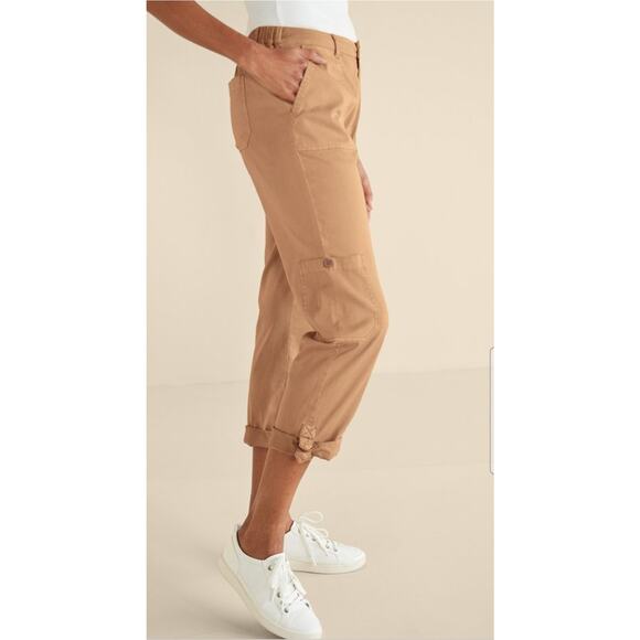 NWT Soft Surroundings Pants Straight Releaxed Ankle Crop Roll Tab Sesame Khaki M - Picture 3 of 9